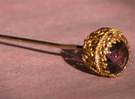 Antique Hat Pin W Amethyst Purple Stone And Gold Filigree Hat Pins