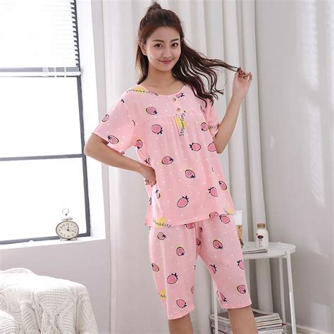 Fashion 2018 Print Women Cotton Flower Pajamas Set New Style Pyjamas