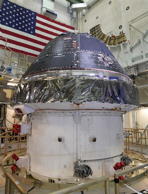 Lockheed Martin Completes Nasas Orion Spacecraft Capsule For Artemis 1