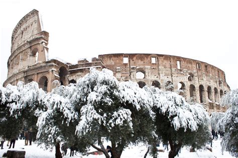 Coliseum With Snow Rome Editorial Image Image 23202195