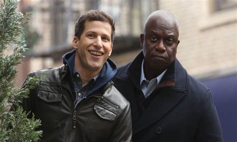 İzlə Brooklyn Nine Nine 2013 Sezon 3 Bölüm 12 S3e12 Onlayn