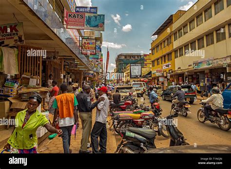 Kampala Uganda April 11 2017 A Crowded Street In The Center Of