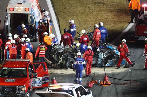 How modern nascar races work. NASCAR: Horror crash mars end of Daytona 500 | ABS-CBN News