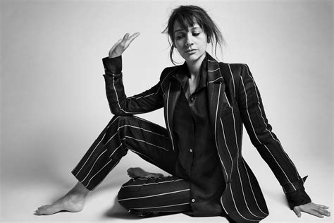 Rashida Jones To Star In Apple And A24 Dark Comedy Sunny