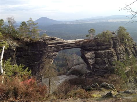 Die regierung schickte hilfskräfte in die betroffene region. Wanderung zum Prebischtor - größtes Sandsteintor Europas ...