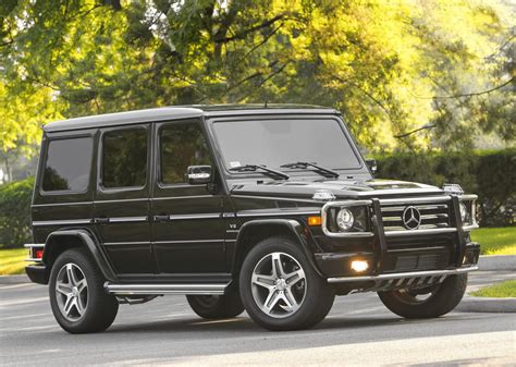 Its passion, perfection and power make every journey feel like a victory. 2011 Mercedes-Benz G-Class - conceptcarz.com