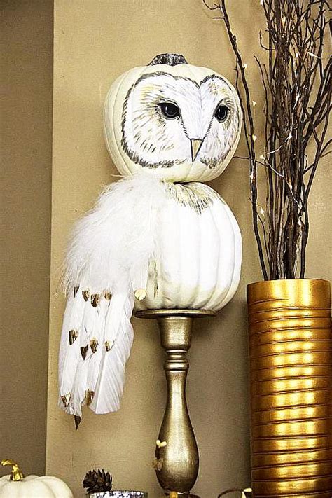 Fall Pumpkin Owl - Project by DecoArt