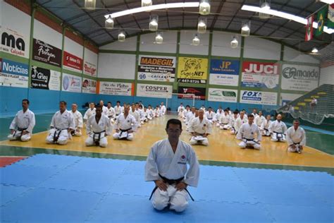 Cocal Comunitário Curso Nacional De Karatê Shotokan é Sucesso