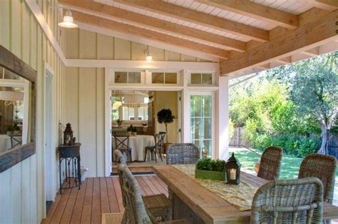 40 Beach House Front Porch Ideas Screened Patio Porch Comfy Relaxing