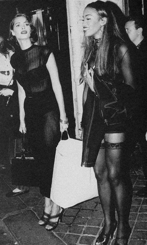 May 22, 2021 · darüber, dass sie gerne kinder hätte, hatte campbell in der vergangenheit aber schon oft gesprochen. Supermodel Naomi Campbell Stockings are my kind of pants ...