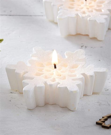 Ginger Ray White Christmas Snowflake Shaped Candles 3 Pack