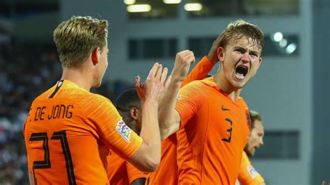 Jan de boer on fifa 21. The Best FIFA Football Awards™ - News - De Boer: There was ...