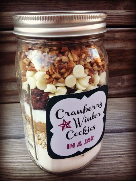 Perfect for cookie exchanges, baking with kids, and includes allergy friendly recipes too. 32 Mason Jar Cookie Recipes