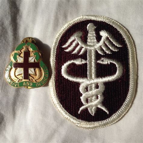 Us Army Health Command Insignia Enameled Pin And Patch Ebay