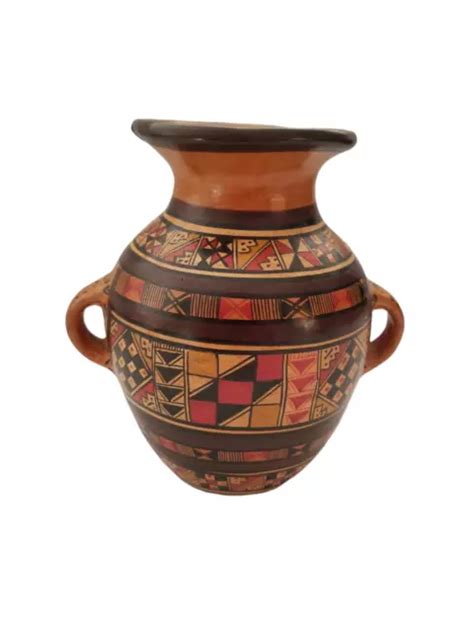 CUSCO PERU HAND Painted Pottery Vase Peruvian Folk Art Multicolor