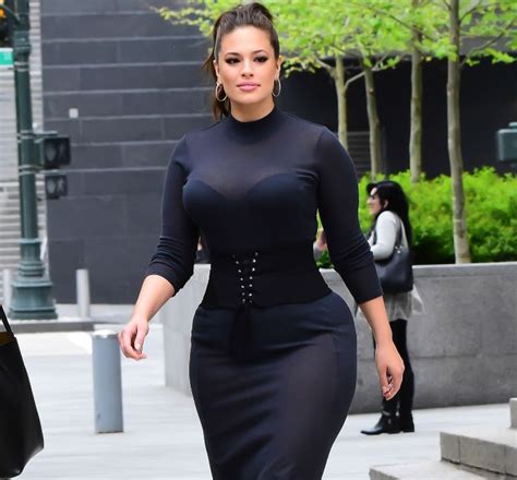 Who Are The Top 10 Hottest Plus Size Models In The World Right Now