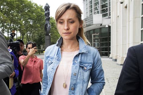 Allison Mack Sentenced To Three Years In Prison For Her Role In The Nxivm Cult Level 21 Mag