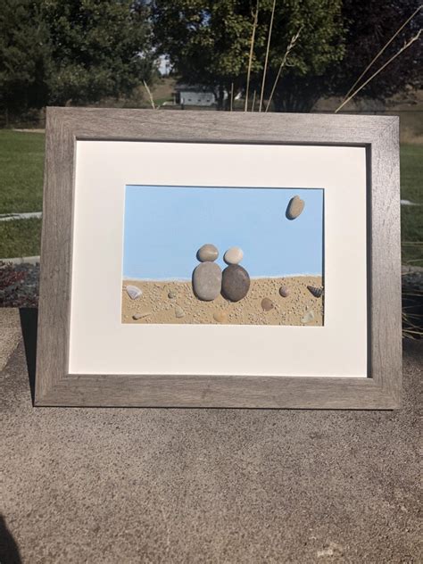 Pebble art beach picture. Couple on the beach rock art | Etsy
