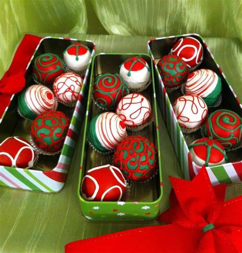 Christmas cake pop and cupcake box holds cookies candy party. Pin de Ilia Rivera en Ideas for the House en 2019 | Christmas cake pops, Cake pops y Christmas ...