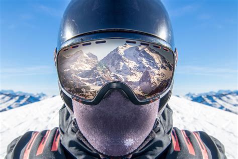 Best Mens Snowboard Goggles 2021 Apolonia Dietz