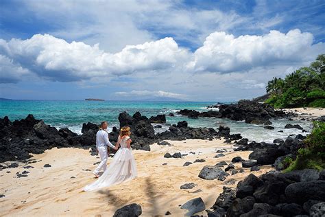 Referred to as secret cove because of its small size and hidden location. Gorgeous Maui Beach Weddings - Maui Wedding Planning by AHW