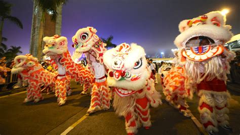 Lunar new year falls on 12th february this year. Best Party Cities In China For The Chinese New Year ...