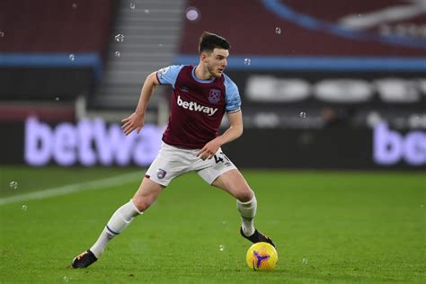 Latest on west ham united midfielder declan rice including news, stats, videos, highlights and more on espn. Report: Liverpool and Manchester City 'circling' around ...