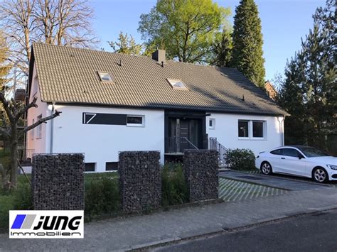 35 m² ist aufgeteilt in ein schlafzimmer ,ein modernes. zu vermieten: moderne Dachstudio-Wohnung in St. Ingbert ...