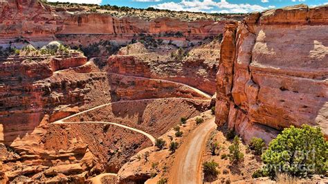 It can be reached on us highway 191 by driving to utah highway 313 and. Shafer Trail Road Photograph by Dennis Nelson