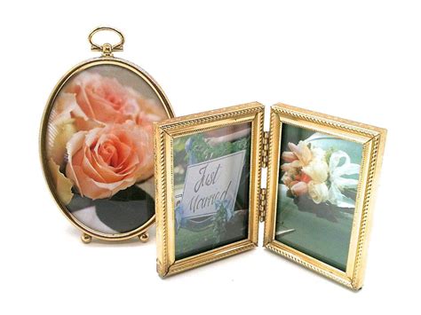 Set Of 2 Small Vintage Gold Tone Metal Picture Frames Wedding Etsy