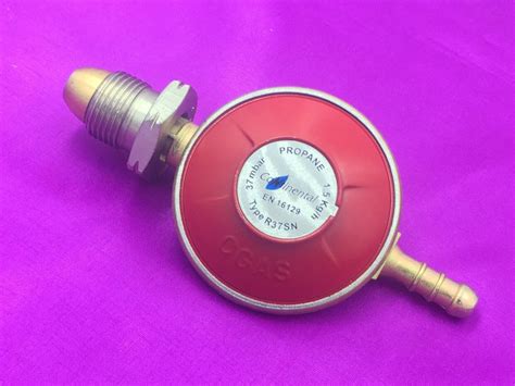 LPG Propane Gas 37 Mbar Low Pressure Red Regulator With 2 Clips