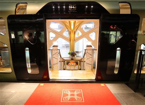 Japanese Luxury Sleeper Train Trip A Mere 10000 — One Way