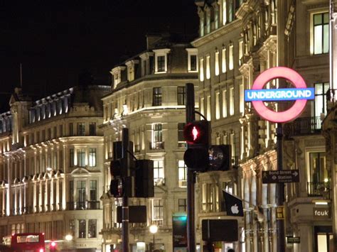 London de Noche - London at night | London bucket list, London life, London