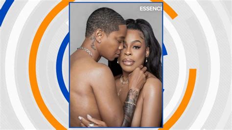 Video Niecy Nash Jessica Betts Make History As 1st Same Sex Couple On Essence Cover Abc News