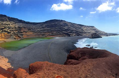 A place where the people are as warm as they are active and proud. Visiter Lanzarote, un voyage sur une autre planète - Blog ...