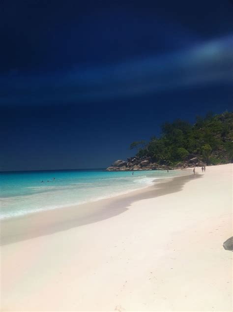 Evrelasting Beach Anse Lazio Grand Anse Praslin Seychelles