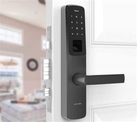 Ultraloq Ul300 Is The Most Advanced Smart Door Lock Ive Seen