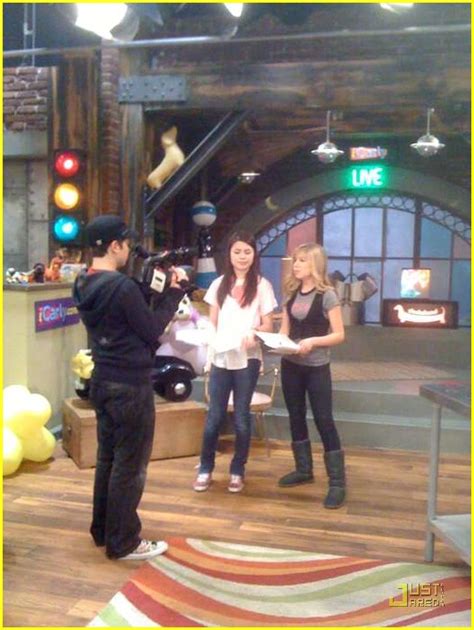Image Icarly Behind The Scenes 05 Icarly Wiki Fandom Powered