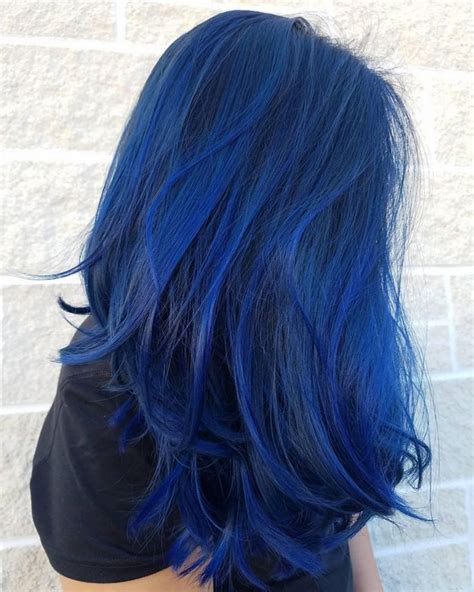 Amazing 30 Best Navy Blue Hair Ideas For Elegant Women