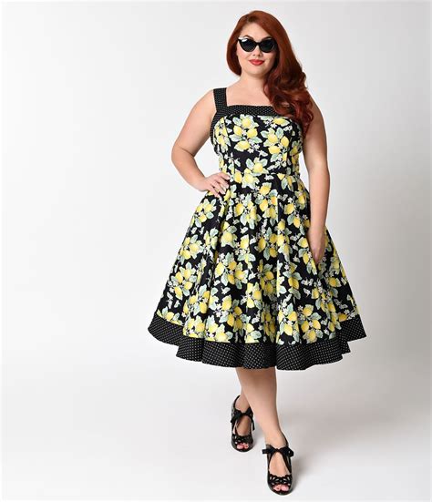 Hawaiian dress plus size  Luau Style PlusLook.eu Collection