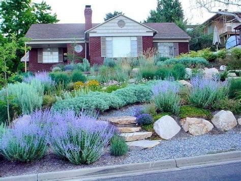 70 Simple And Beautiful Front Yard Landscaping Ideas