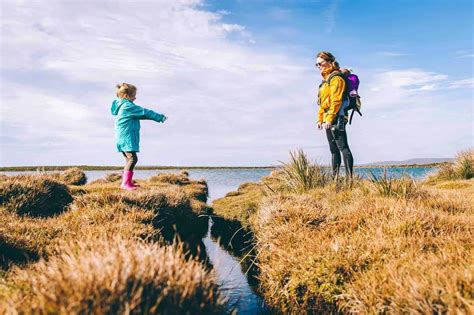 Guide To Hiking With Kids How To Make It Easy And Fun