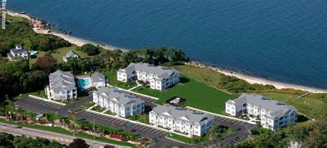 Cliffside Resort Waterfront Condominiums At Greenport New York