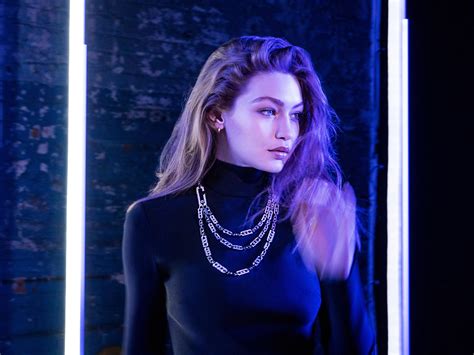 Gigi Hadid Hd Wallpapers Wallpaper Cave