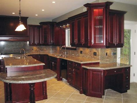 Cherry kitchen cabinets are a great option for an elegant and traditional vibe of a kitchen. Kitchen photo gallery cherry cabinets