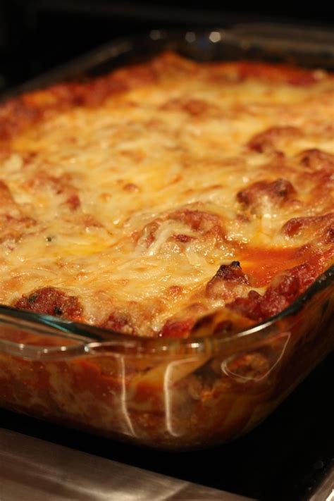 Cheesy Meat Lasagna Recipe