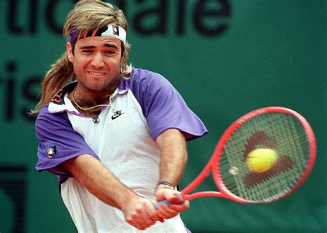 Download Andre Agassis Powerful Backhand Stroke Wallpaper