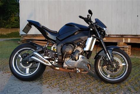 Enjoy!looking to get some work done. Yamaha R1 Streetfighter SOLGT - Billeder af mc-er ...