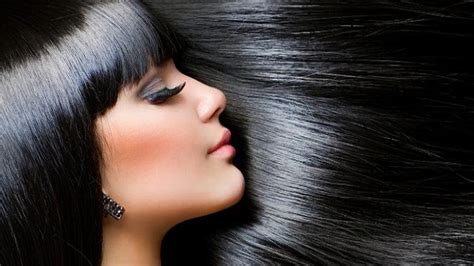 Foto 4 Tips Mudah Memanjangkan Rambut Dengan Cara Alami