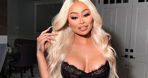 Blac Chyna Flaunts Her Body In Black Lingerie Hip Hop Lately